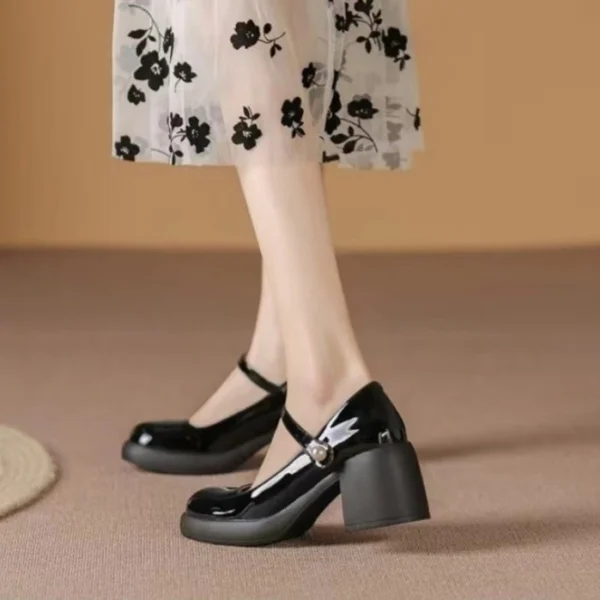 Women's Pearl Buckle Patent Heels