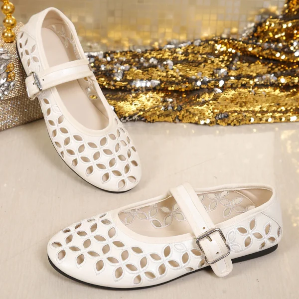 Women's Hollow Pattern Flats