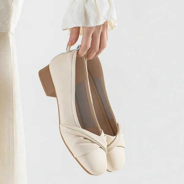 Women's Pleated Square Toe Flats