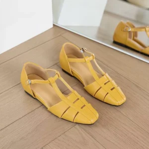 sg-11134201-825ay-mr9tljt60ao22f.webp Women's Cut Out Flat Shoes